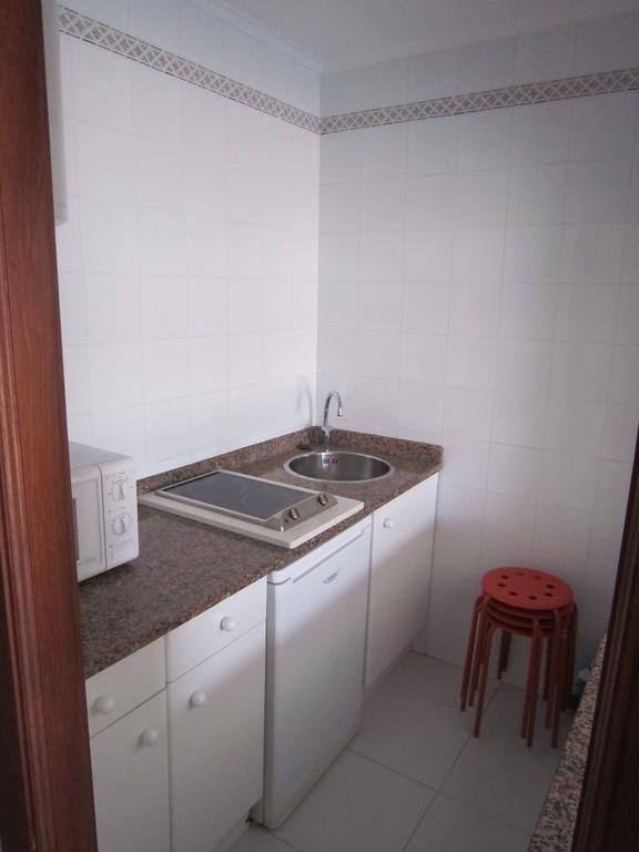 Apartamentos Elena Laredo Luaran gambar